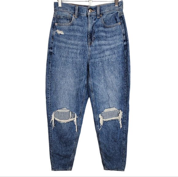 American Eagle 4 Long Ripped Relaxed Mom Jean Rigid Tapered Balloon Leg - Picture 2 of 8